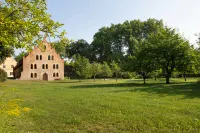 Klosterhotel Lehnin - parking