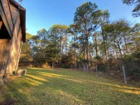 Sugarberry Cabin - Near Lake Sam Rayburn • Pets • Fire Pit - Pools
