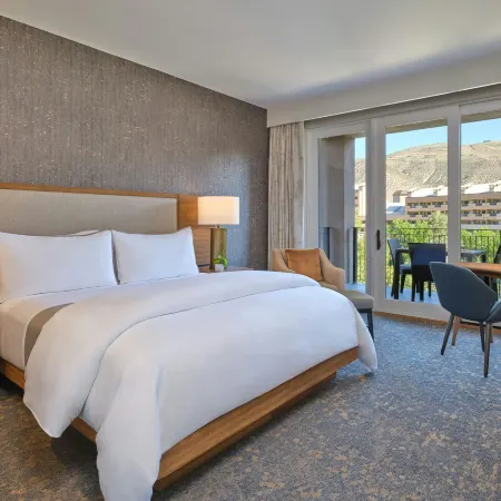The Westin Riverfront Mountain Villas, Beaver Creek Mountain