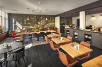 Hotel Lion d'Or - breakfast