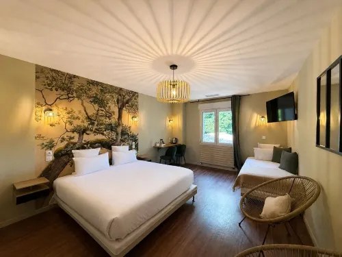 Logis Hôtel Restaurant les Norias - Mountain view