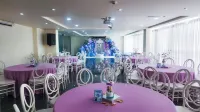 Hotel BE Suites Cali - Dapur