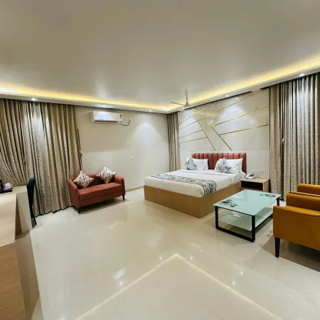 Hotel Aditya Marine Garden, Patna