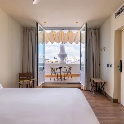 페티트 팔라스 카나레야스 세비야 라 카르투하 수도원 주변 호텔