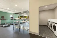 ホーム 2 スイーツ バイ ヒルトン ヴィックスバーグ ミシッピ - 駐車場