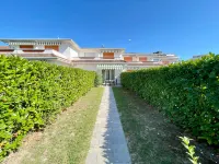 Cozy Villa with Private Garden - Beahost - 3-Star