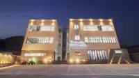 Pohang Etoile Poolvilla - 4-Star