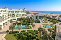 Las Arenas Balneario Resort - Bintang 5