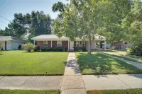 < 2 Mi to Beach! Home w/ Fenced Yard in Gulfport - 3 stelle