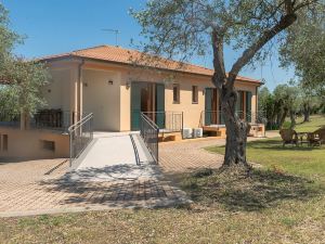 Welcomely - Country Guesthouse Olivar