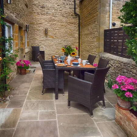 Rathbone Cottage