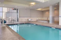 Embassy Suites by Hilton Kansas City Olathe - Pools