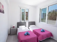 Villa Clea,Stunning 4Bdr Protaras Villa, Seaviews - วิลล่า