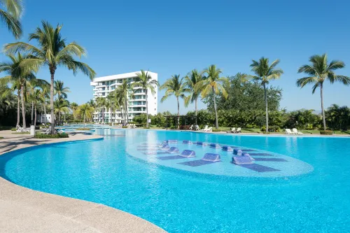 Apartment for 7 People Pool, Golf Acces to Vidanta Attractions Grand Mayan Level - جاكوزي