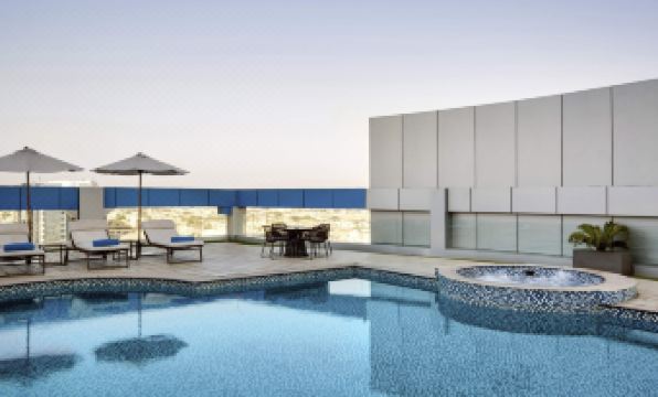 Novotel Jeddah Tahlia Street