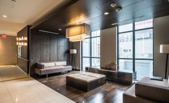 QuickStay - Gorgeous 2-Bedroom in The Heart of Downtown