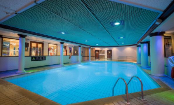 2. 그랜드 호텔 블..