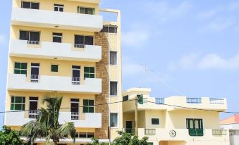 Bed in Mixed Dormitory Room - Enjoy a Great Stay