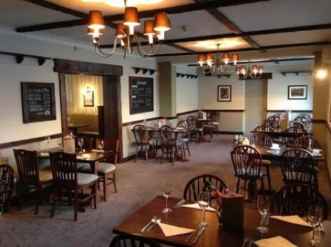 Beverley Inn & Hotel