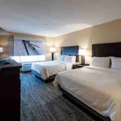 Holiday Inn Express & Suites Riverport Richmond Rooms