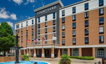 Courtyard Springfield Downtown