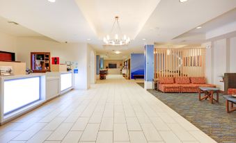 Holiday Inn Express & Suites Burleson/FT. Worth