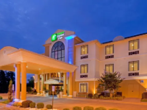 Holiday Inn Express & Suites MOUNT PLEASANT by IHG Hotels in Mount Pleasant