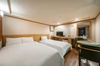 Angel Hotel Hotels in Busan