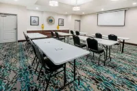 La Quinta Inn & Suites by Wyndham Fort Worth Arlington West