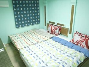 Moiri Guesthouse - Hostel