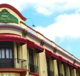 卡薩埃斯科瓦爾布加酒店