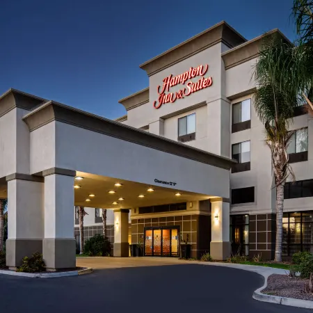 Hampton Inn & Suites Bakersfield/Hwy 58