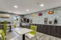 Quality Inn Owatonna Near Medical Center - breakfast