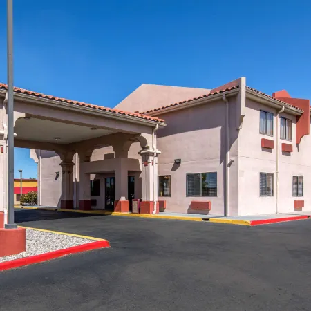 Quality Inn & Suites Albuquerque North near Balloon Fiesta Park