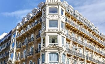 3. 세르코텔 호텔 ..