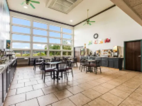 Quality Inn Hotels in Clare