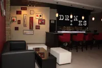 Best Western Plus Meridian Hotel - Baarit