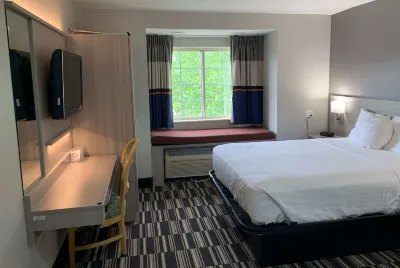 Microtel Inn & Suites by Wyndham Charlotte Airport