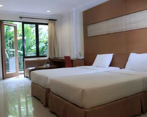 Safari Resort Photos
