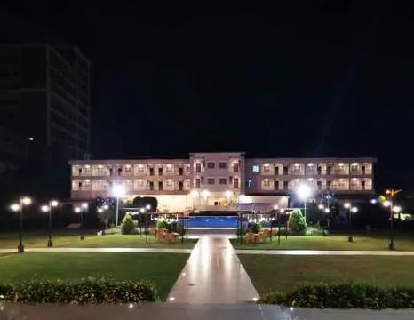 Donna's Bed & Breakfast - Housity