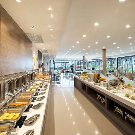 Centara Life Cha-Am Beach Resort Hua Hin