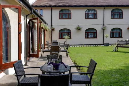 Widnes Halton Everglades Park Hotel Отели в г. Ранкорн