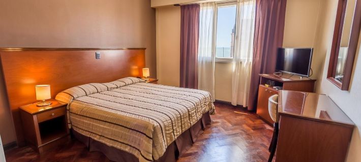 Hotel Dorá โรงแรมในมาร์เดลพลาตา