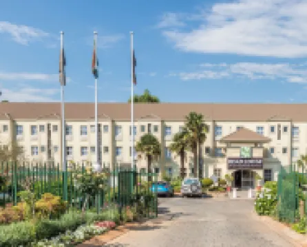 ロード ロッジ イサンド のホテル