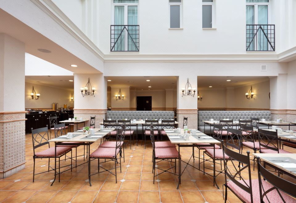 Eurostars Regina HotelOver view