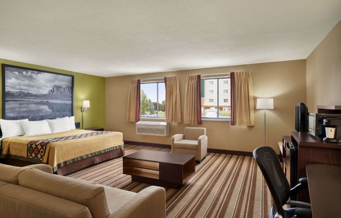 Super 8 by Wyndham S Jordan/Sandy/SLC Area