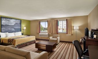 Super 8 by Wyndham S Jordan/Sandy/SLC Area
