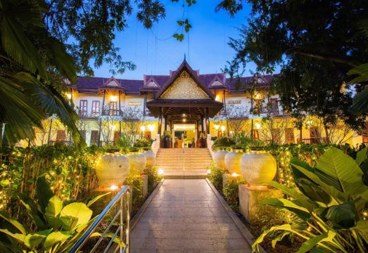 푸와나리 리조트 수영장