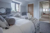 Knights Rest - 4 Bed Holiday Home - Princes Gate