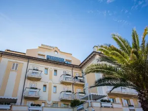 Hotel Luna Riccione e Aqua Spa Only Adults +12